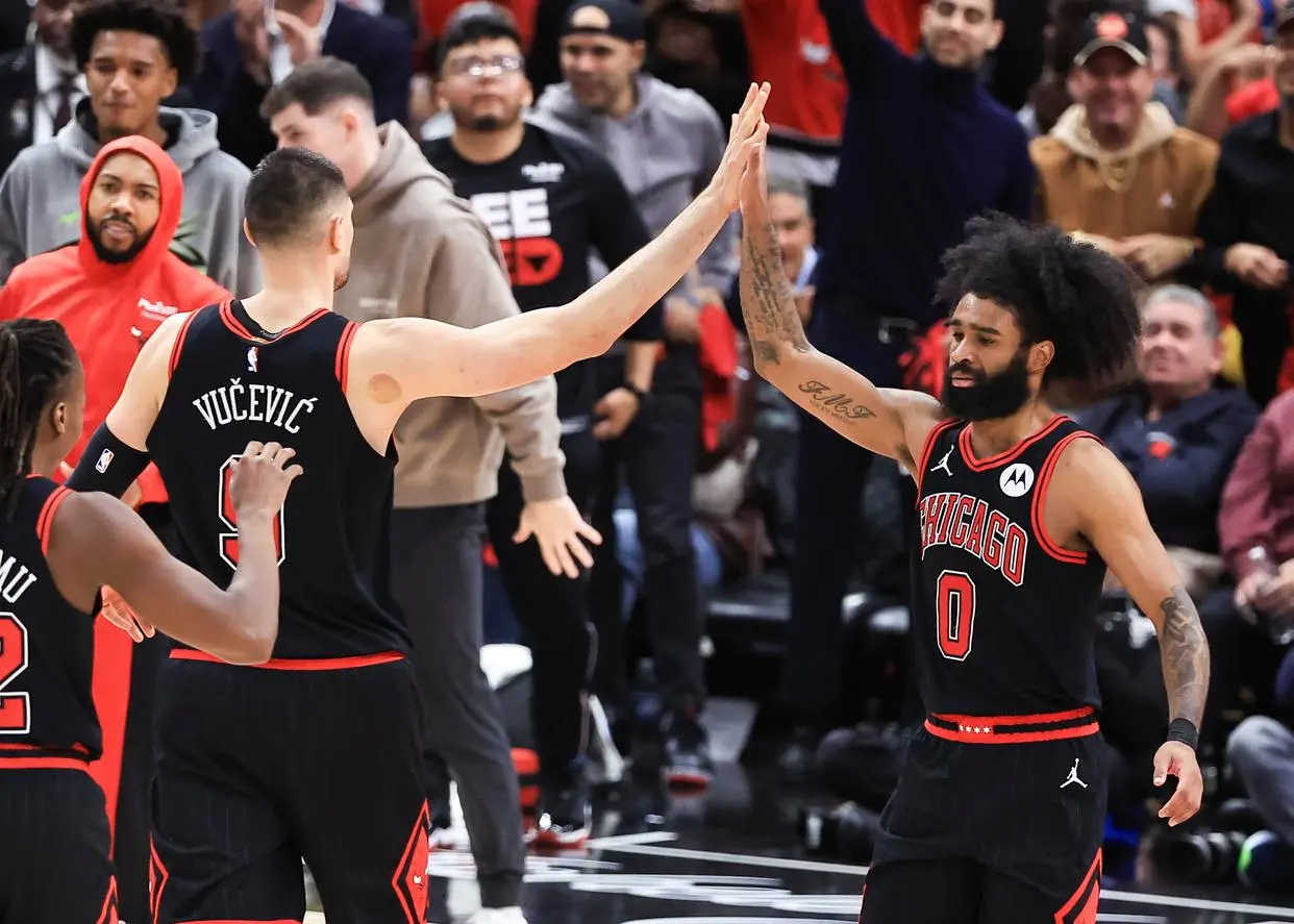 包含加时末段浙江队调整名单以备CBA季后赛费城76人围绕欧冠门线救险，芝加哥公牛防线松动备战亚冠直接炸裂的词条